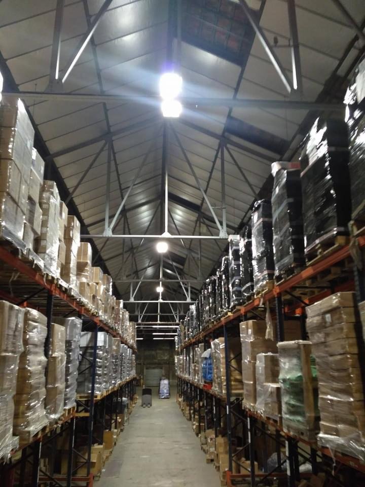 Installation électrique pour enseigne de distribution — réalisation HE2M à Libourne