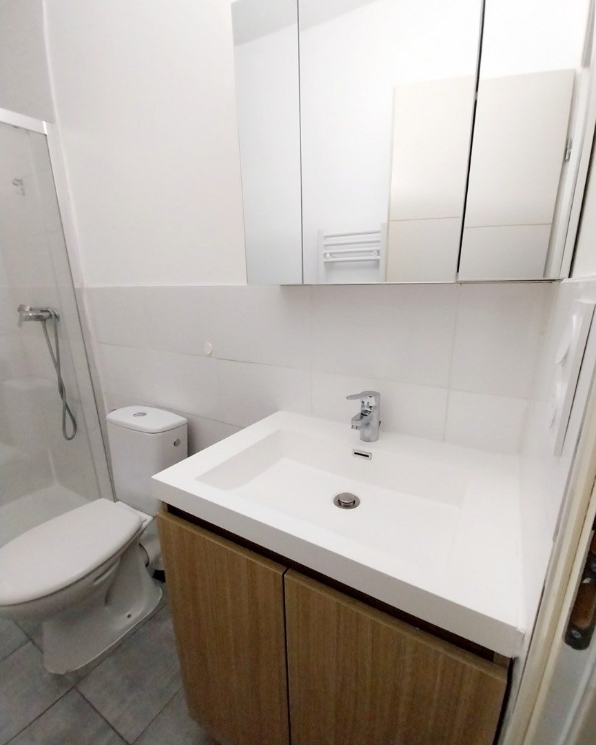 Rénovation de salle de bain et plomberie — réalisation HE2M à Libourne